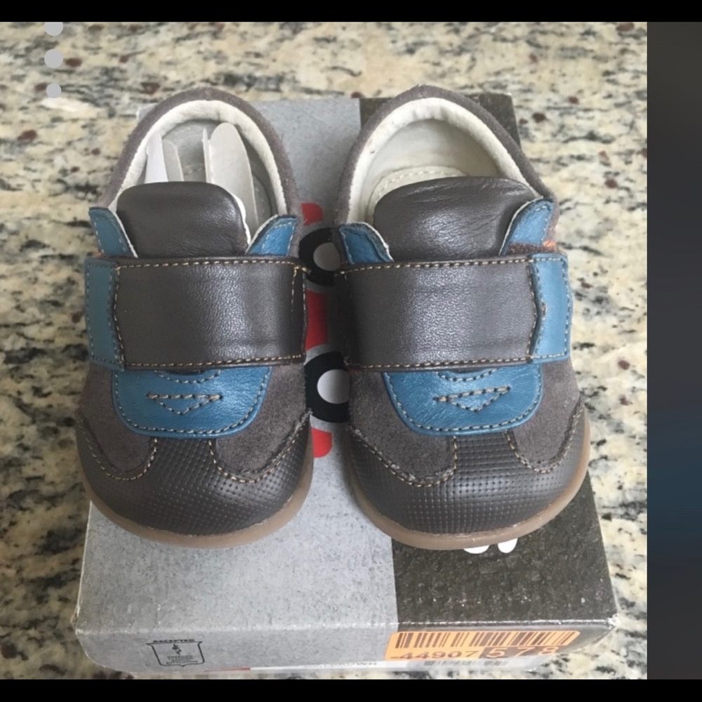 Baby shoes